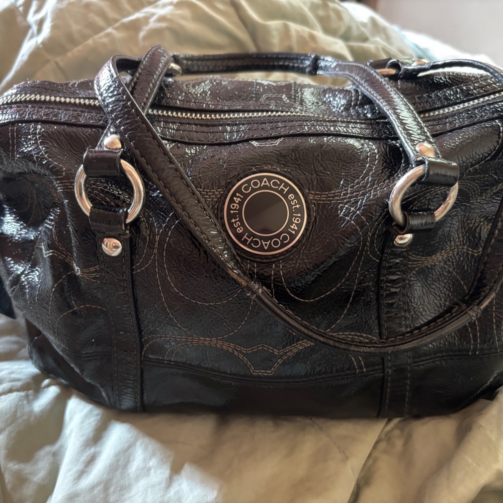 Vintage Coach Ashley Satchel – Black Embossed Leather – Rare Logo Medallion